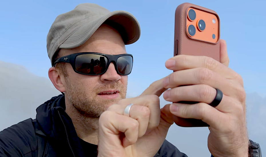    Скриншот из видео Остина Манна