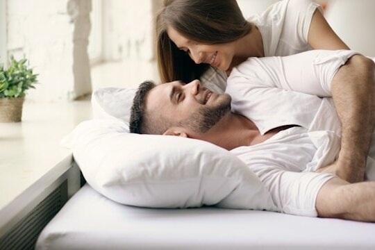     Почему некоторые взрослые люди никогда не занимаются сексом: исследование