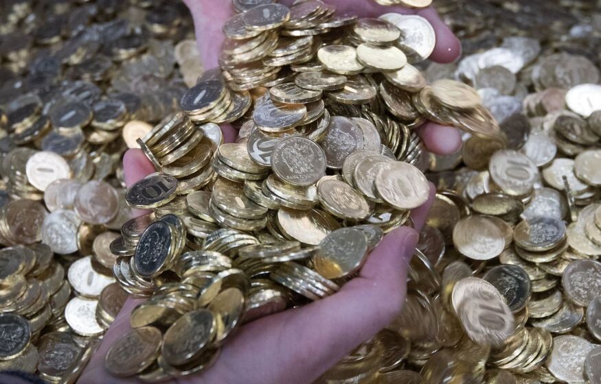    ЦБ решил «изъять» у россиян мелочь: куда сдают монеты?