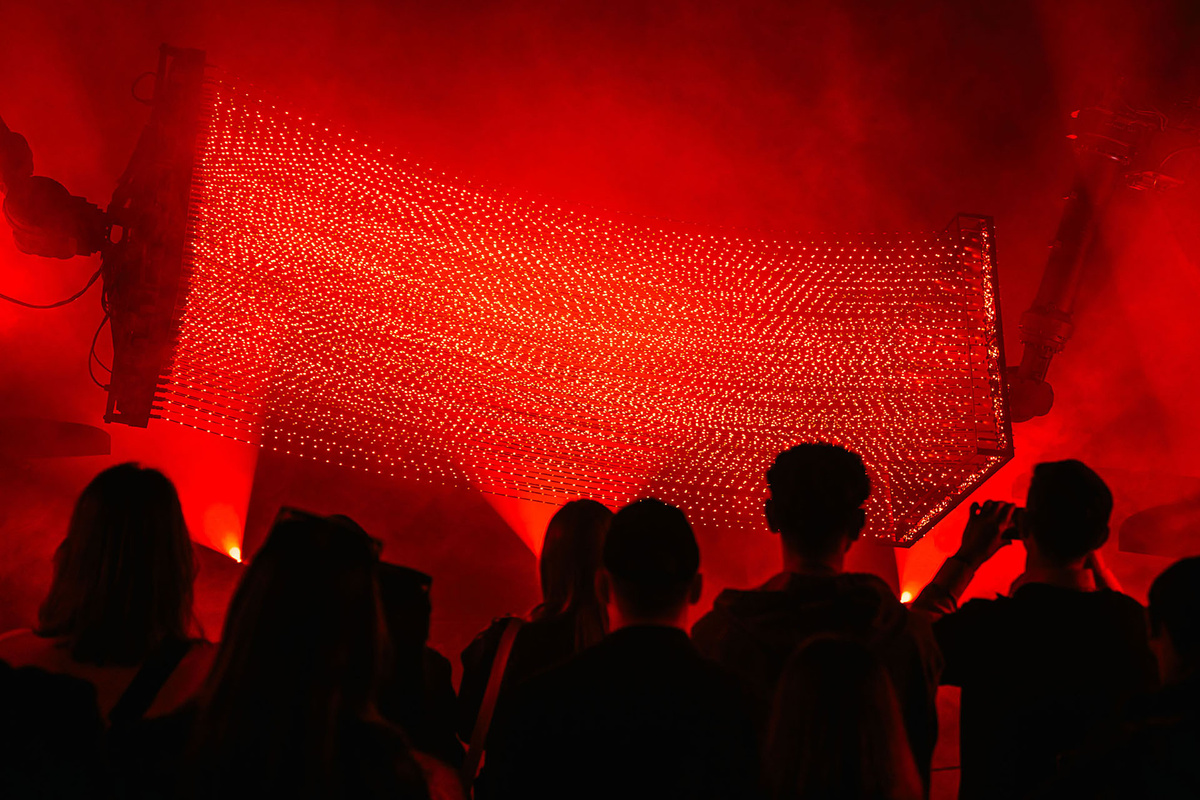    LYM ART x Т-Банк, «Антихрупкость 3.D»