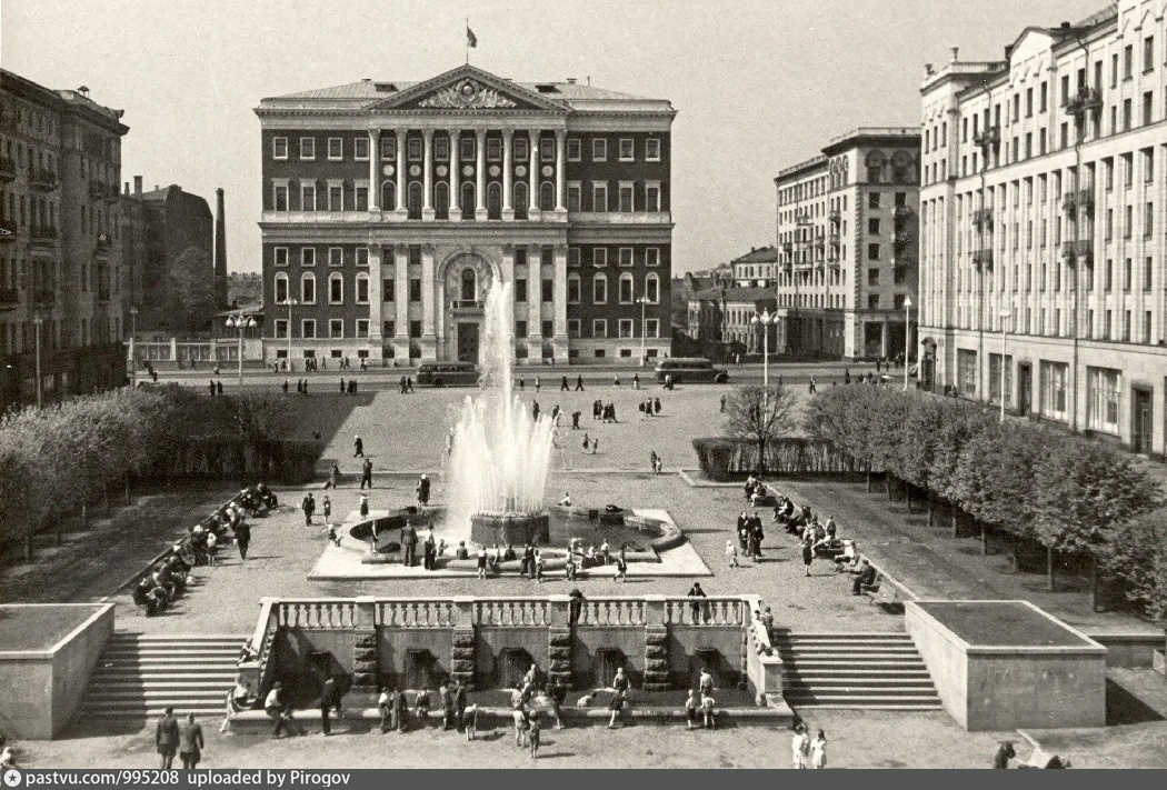 С другой стороны, 1942-1946