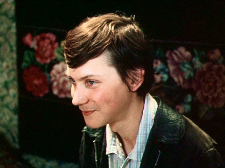    Фото: Кадр из фильма «Старший сын», источник: kino-teatr.ru