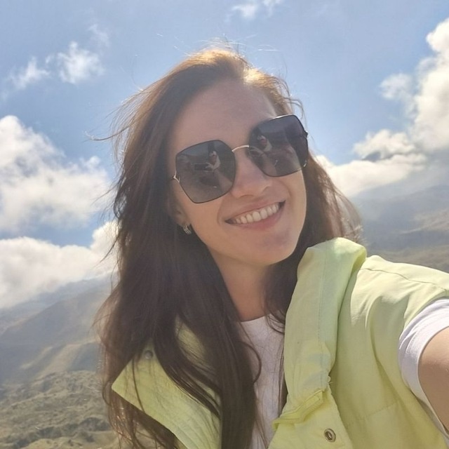 — Валерия, директор по HR.