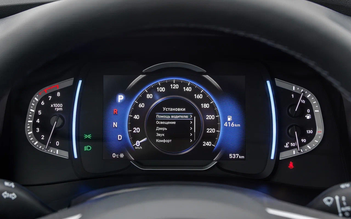 Solaris📷К эргономике не придраться. Все, что нужно водителю, здесь есть