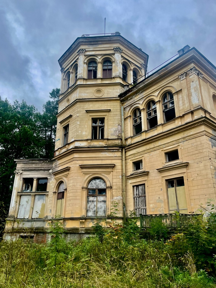 Дворец великого князя Михаила Николаевича