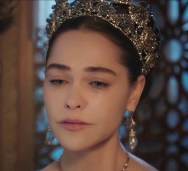                                 Сафие Султан 