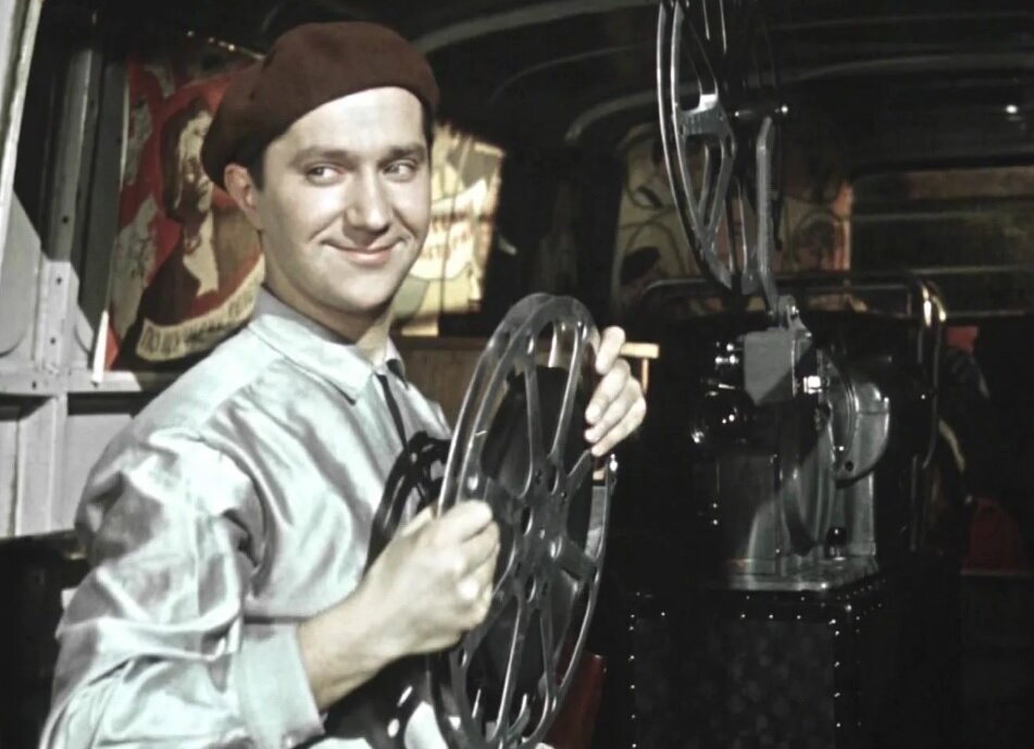 Фото: "Королева бензаколонки" 