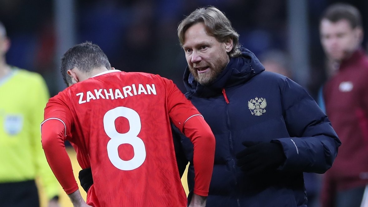    Арсен Захарян и Валерий Карпин.Дарья Исаева