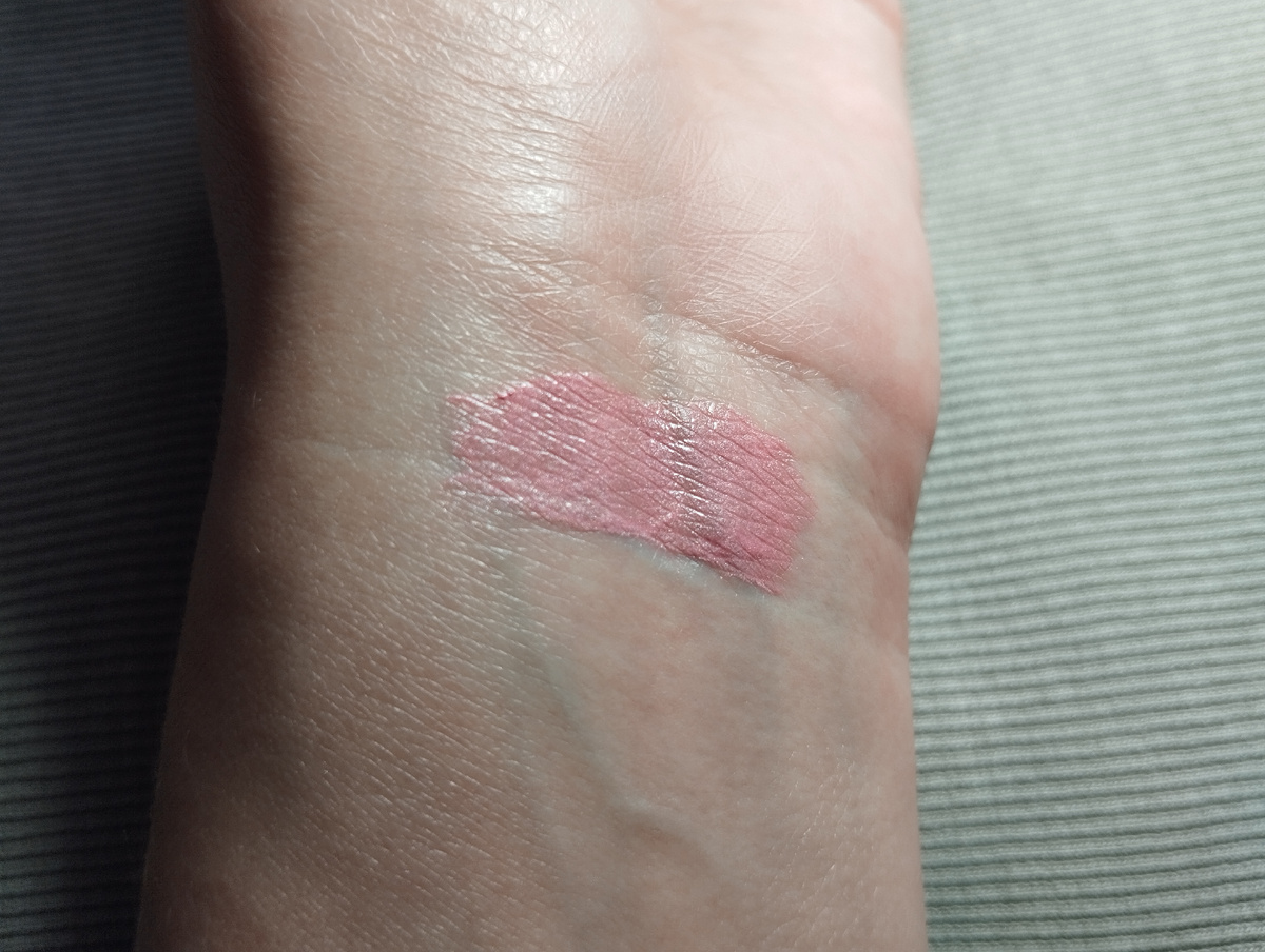 Тест на руке оттенок 01 Sweetie