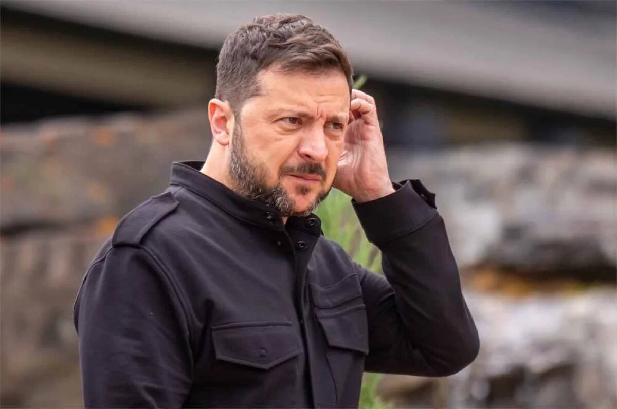    Зеленский внес в Раду проект об отправке частей ВСУ в другие страны