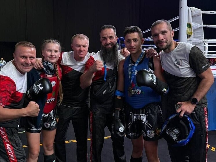     Российская команда заняла первое место в неофициальном командном зачете. Фото: пресс-служба комитета по физической культуре и спорту Петербурга