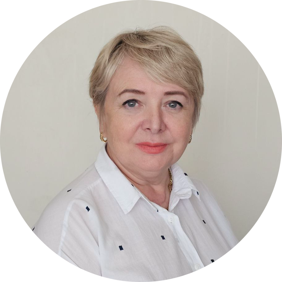 – Из ответа мы выяснили, что при расчете зарплатного коэффициента были учтены только 18 месяцев за 2000-2001 год, хотя должны брать доход за 24 месяца. Кроме того, СФР просто потерял период ухода за ребенком до полутора лет. По нашей рекомендации Ольга Половинко направила в СФР архивную справку о зарплате и свидетельство о рождении ребенка и получила перерасчет, – рассказала руководитель Центра Светлана Безрукова.