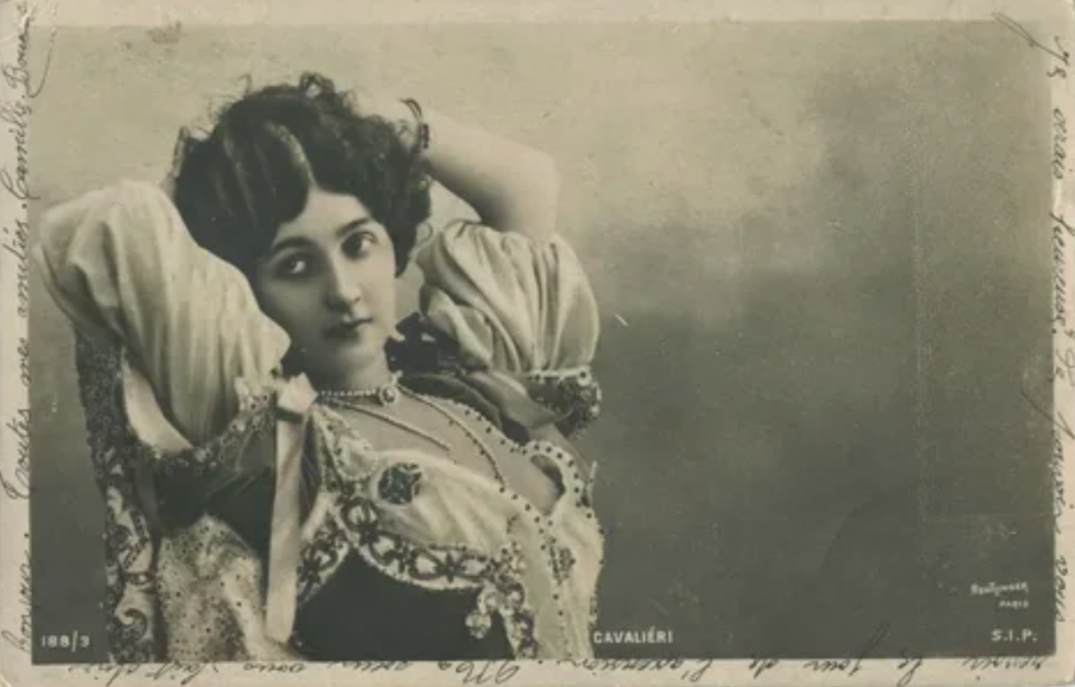 Лина Кавальери