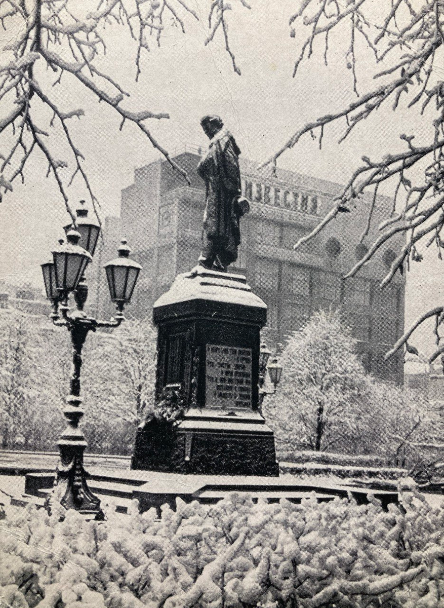 Обложка календарика 1967 года газеты "Известия" (Из личного архива автора)