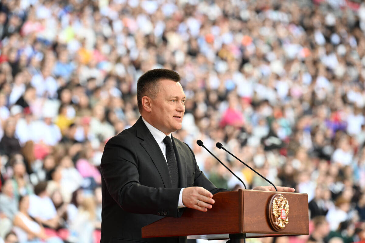 Игорь Краснов: «Я хотел бы пожелать вам честной борьбы и спортивных интриг, чтобы ваши стрелы летели в правильном направлении»Фото: rais.tatarstan.ru