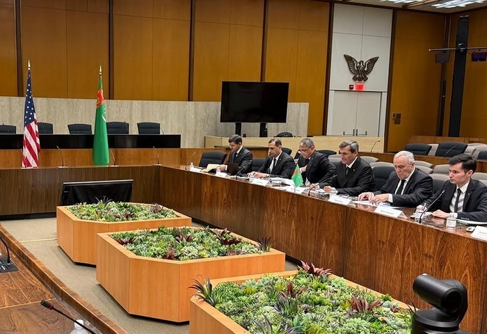    источник фото: Торгово-промышленная палата Туркменистана.