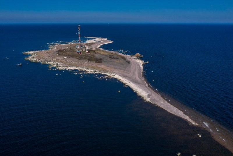 Остров Вайндлоо,где уместился только маяк