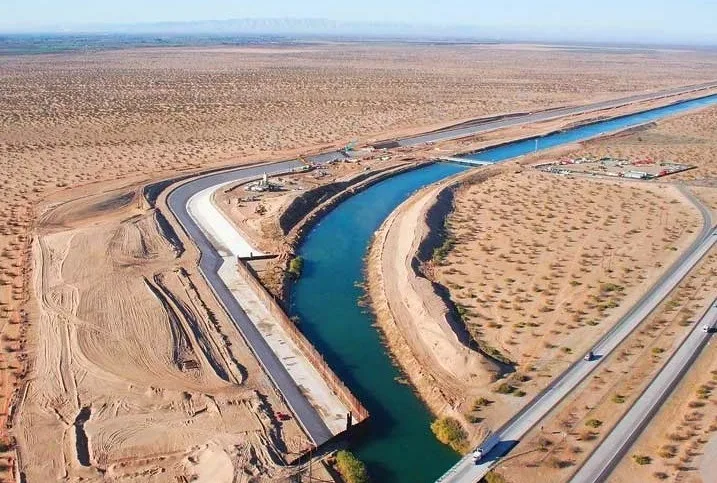 Каракорумский канал - успех и предостережение.