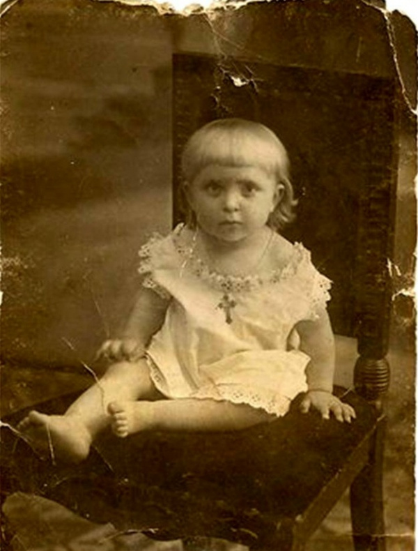    Ружена в детстве