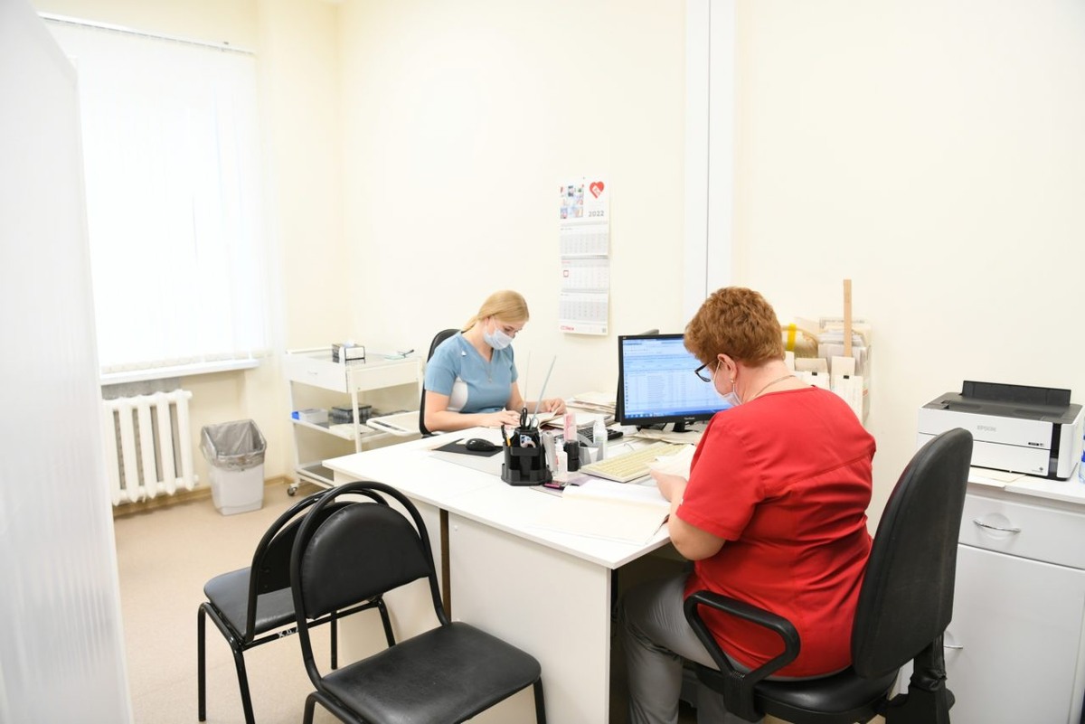    Врачи ведут прием в поликлинике № 4. Фото: "Республика"/Лилия Кончакова