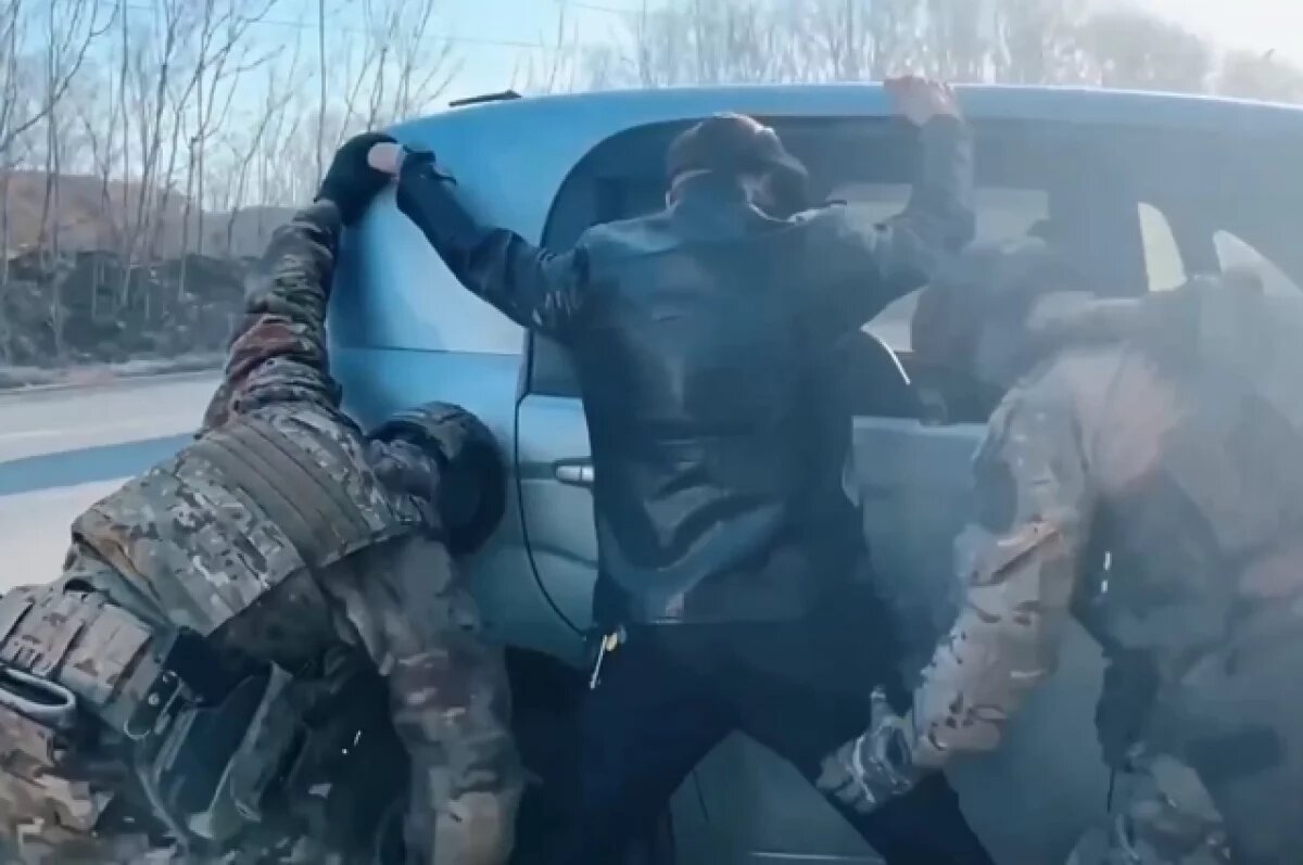    Операция по задержанию.