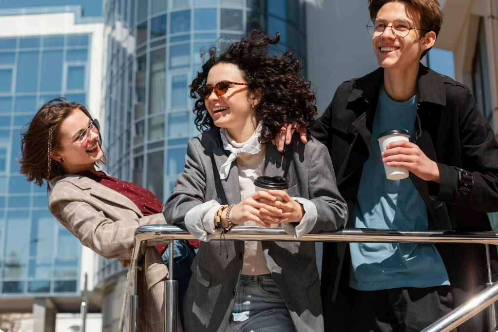 Ирина Путилова - более 10 лет коуч, корректирую энергии личные, денег, бизнеса и пространства.