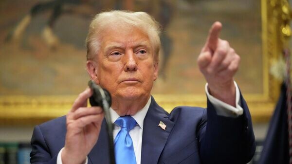    © AP Photo / Mark Schiefelbein