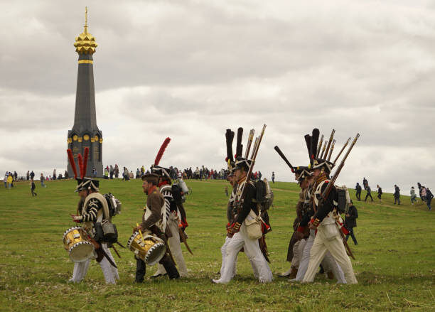 В дни памяти этого сражения вы можете застать реконструкцию боя на этом поле!