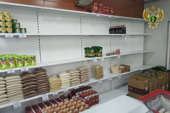  Пустые полки продуктовых магазинов на Чукотке обсудили в Совете Федерации / фото: телеграм-канал прокуратуры ЧАО 