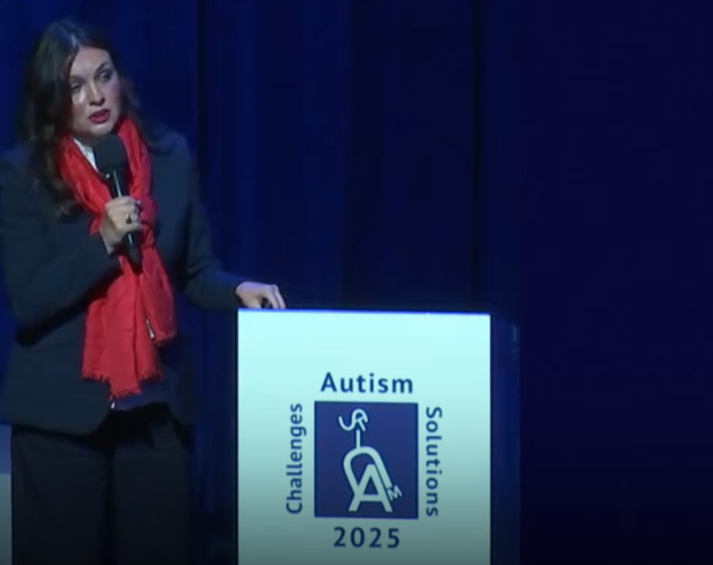 Доктор Устинова Н.В., фото с конференции