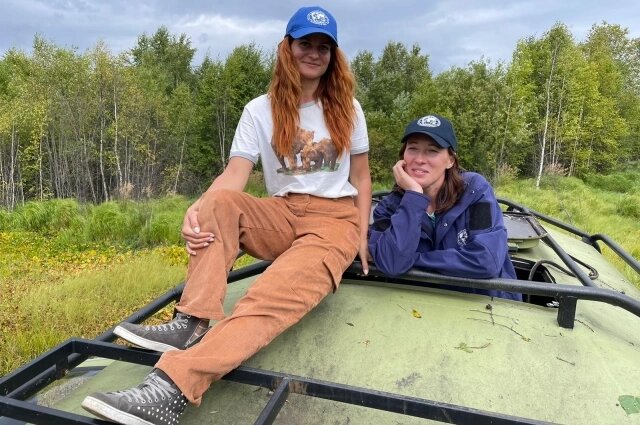    Попасть в неизученные места у Нижнеангарска учёные смогли только на снегоболотоходе. Фото: Из личного архивa/ Юлия Коваль