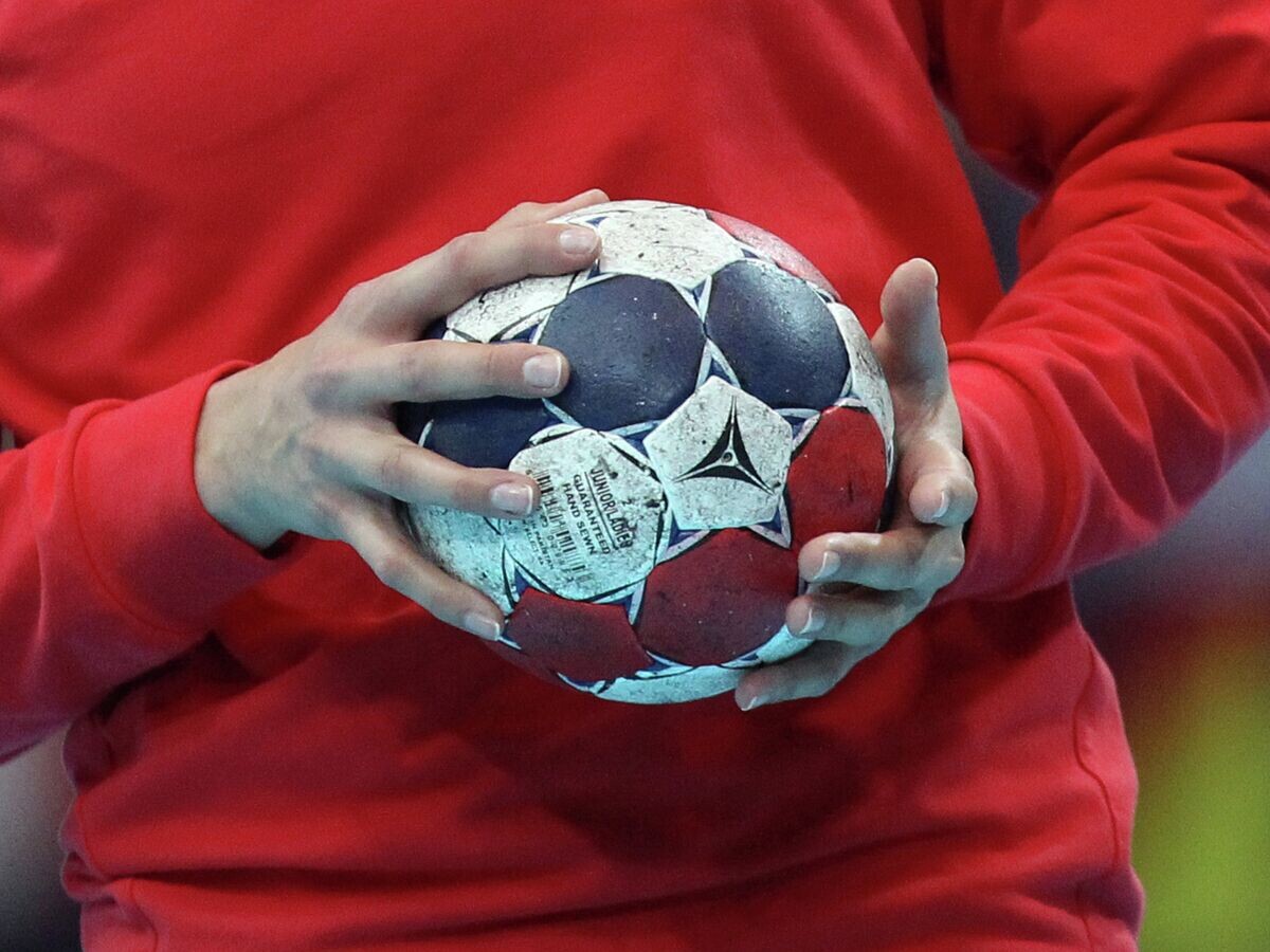    Гандбольный мяч© РИА Новости / Валерий Мельников