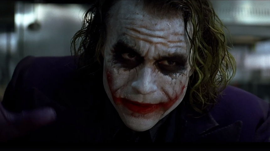    Фото: Кадр из х/ф «Темный рыцарь». реж.: Кристофер Нолан, 2008г.