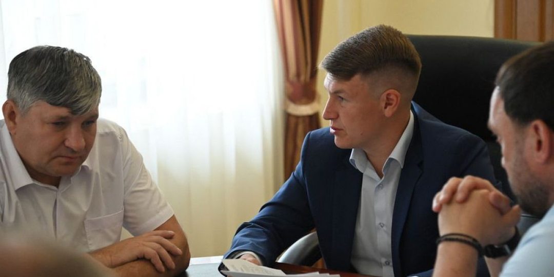 Зарплаты глав и работников сельсоветов в Алтайском крае дополнительно проиндексируют