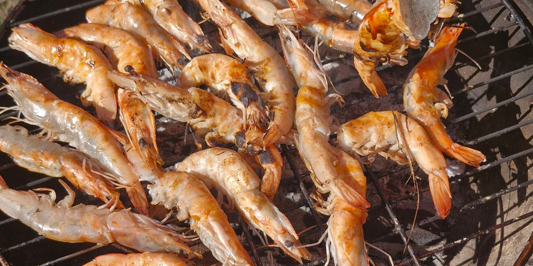 Креветка на гриле с виноградным соком