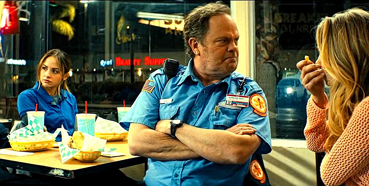 - Ага, ну вот сейчас всё брошу и пойду делать тебе искусственное дыхание! 