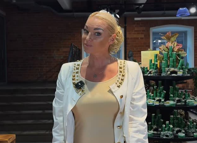 Волочкова активно даёт интервью. Фото: соцсети