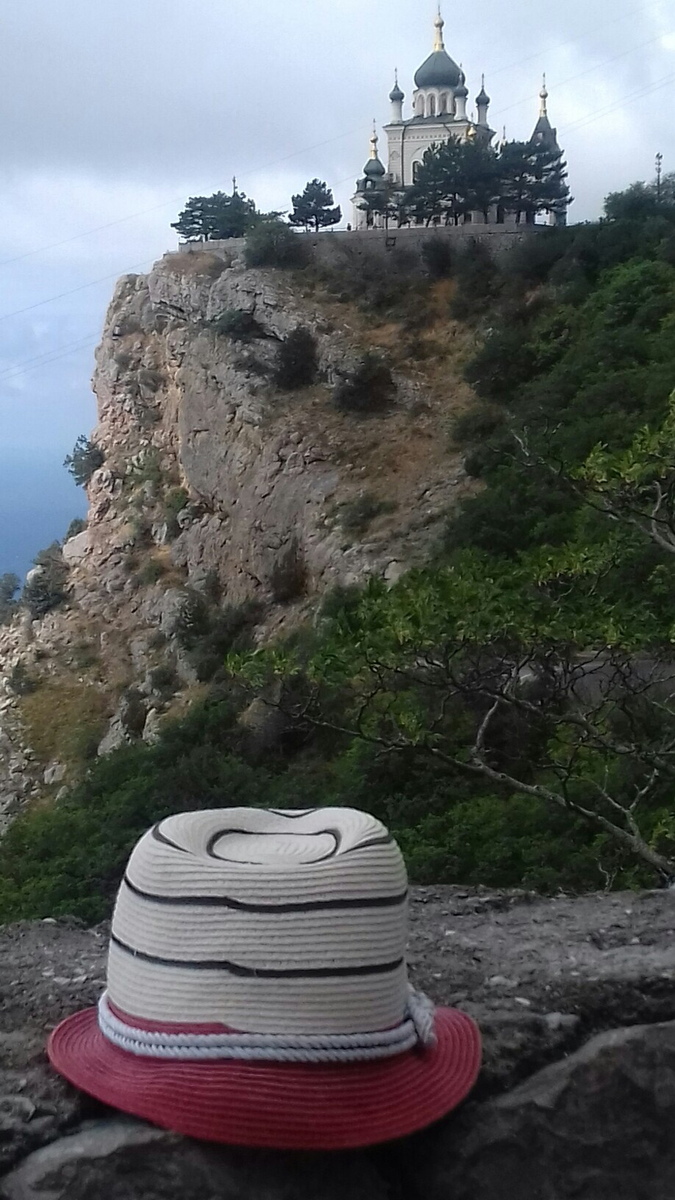 Из путешествий моей Полосатой шляпки в Крыму)