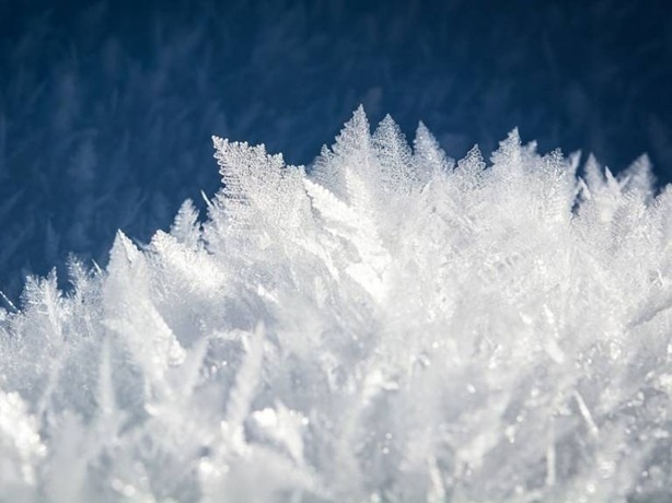    Кристаллы льда II.https://www.ucl.ac.uk/news/2018/apr/unlocking-secrets-ice