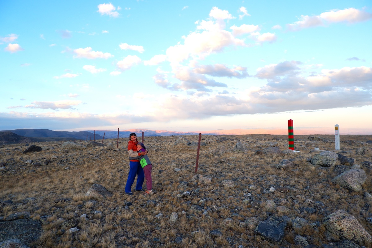 Два шага и в другой стране