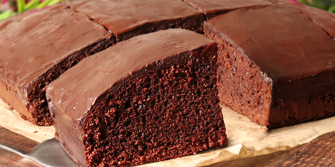 Шоколадный пирог тает во рту! Просто и очень вкусно!