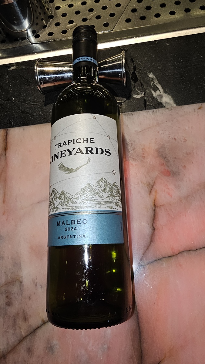 TRAPICHE VINEYARDS MALBEC 2024, Simple wine 1490 рублей