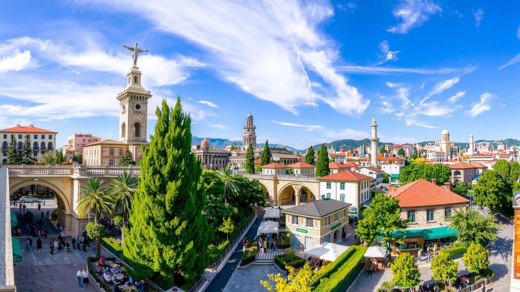    Какие достопримечательности Скопье удивляют в Македонии