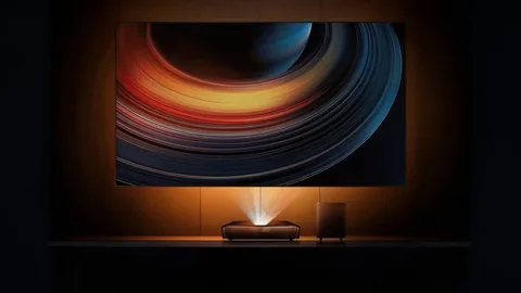 Первый в мире 150-дюймовый лазерный телевизор, экран которого излучает звук.