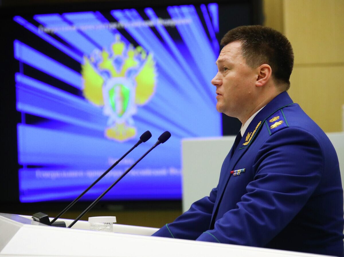    Генеральный прокурор РФ Игорь Краснов выступает на заседании Совета Федерации© РИА Новости / Пресс-служба Совета Федерации РФ