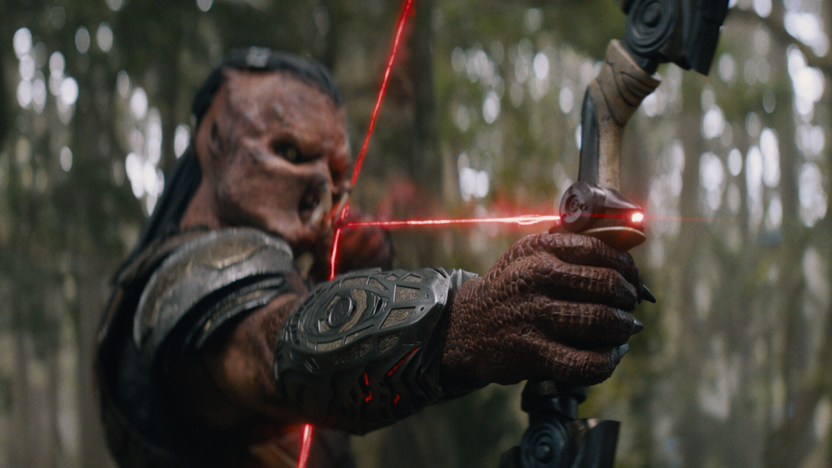 На новом кадре фильма «Хищник: Планета смерти» показали яутжа и андроида