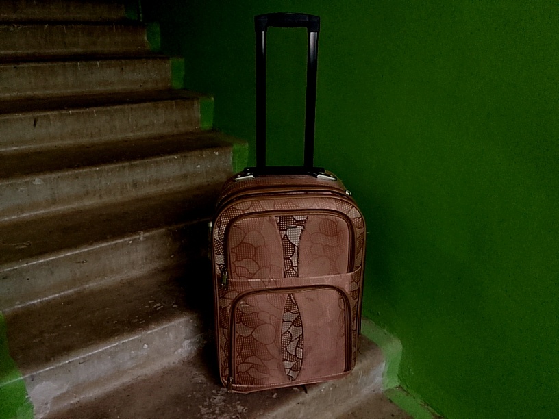 Большой чумадан не пригодился, обошлась мелким.