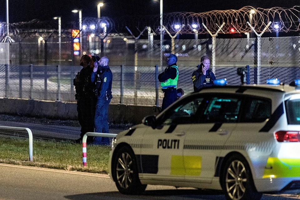    В понедельник вечером в Копенгагене объявили тревогу: пролетели «два-три дрона». На всякий случай прикрыли аэропорт REUTERS