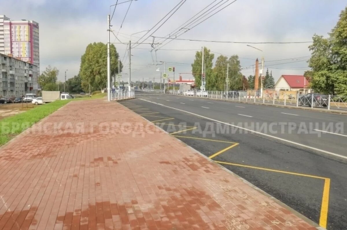    Подрядчик завершает капитальный ремонт Московского проспекта в Брянске