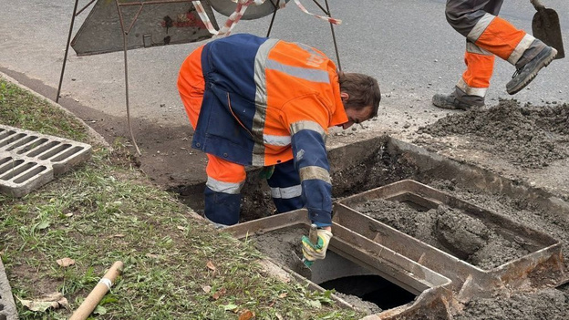    В Кирове ремонтируют ливневые коммуникации